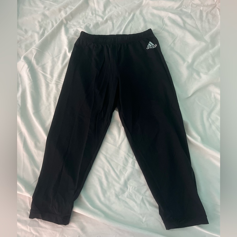 Adidas Black 3/4 dry fit athletic leggings